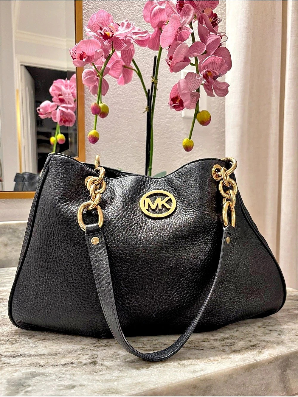 Michael Kors Mina Large Chain Shoulder Bag Black